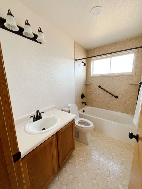 Top Bathroom Remodeling Companies in Urbana, IL